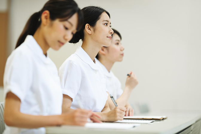 社会人経験者が充実した学生生活を送るには？